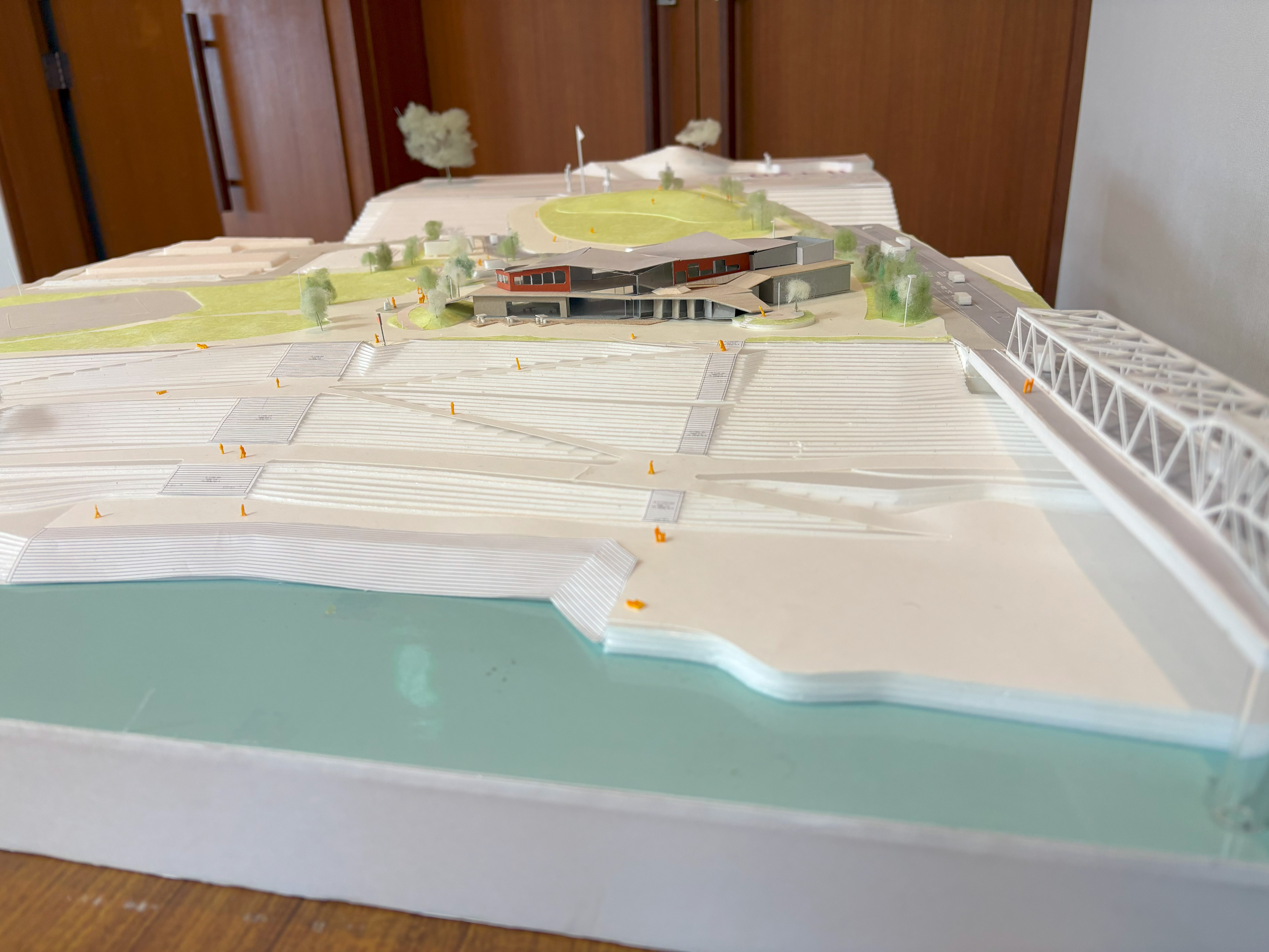 MIZBEステーションの模型（北側から）