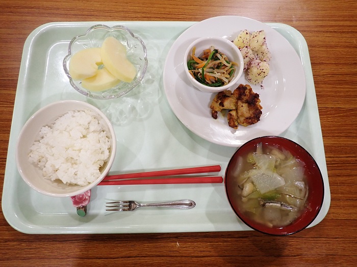 栄養士さん監修の健康食事メニュー