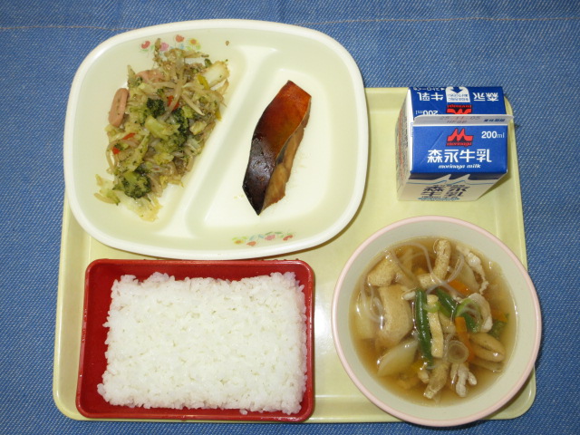 １０月２８日の献立