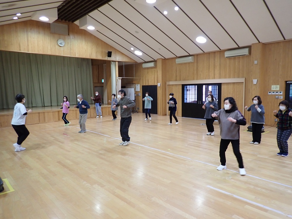 血糖値の変化を見るため皆で体を動かそう！