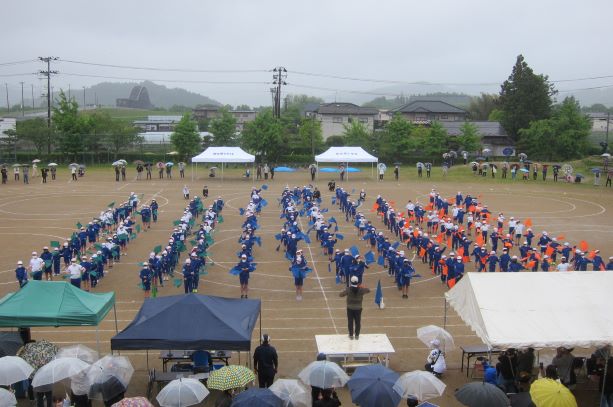 舘矢間小学校　全校パフォーマンス