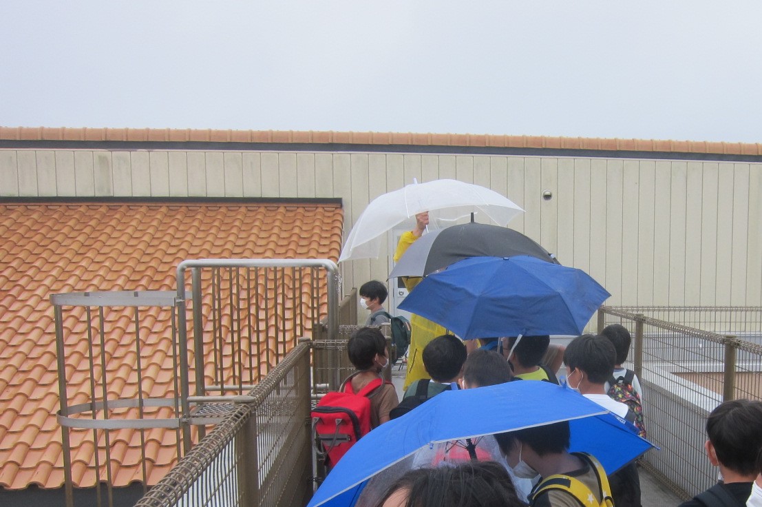 7月6日 4年震災遺構中浜小見学2