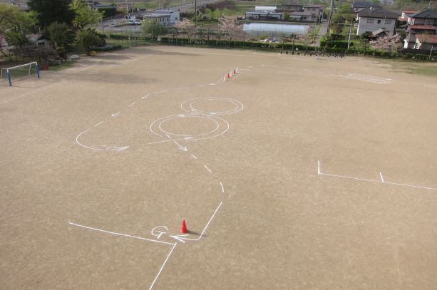 校庭の模擬道路