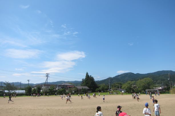 縦割りの日：縦割り遊び