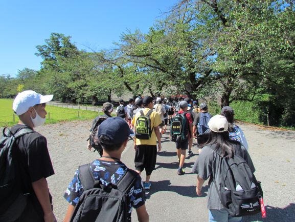 修学旅行：鶴ヶ城見学