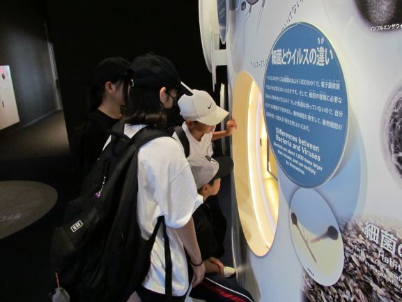 修学旅行：野口英世記念館見学